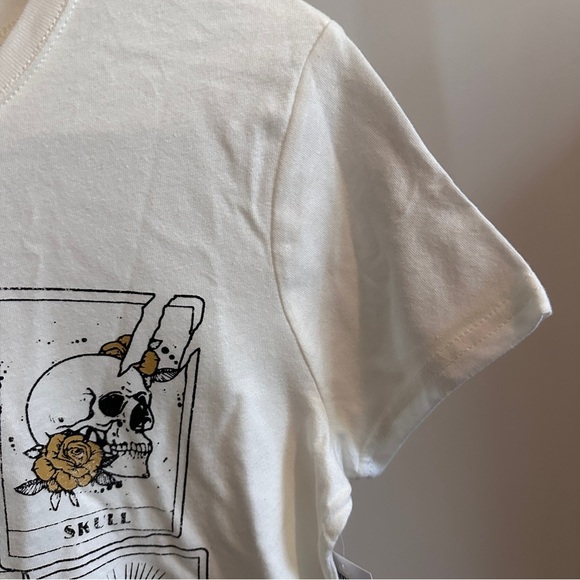 NWT Wound Up Tarot Card Graphic Tee Juniors Size Small T-Shirt Witchy Halloween - Picture 6 of 14